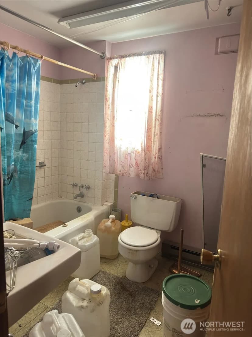 Property photo for 310 Center Street, Grand Coulee photo 21