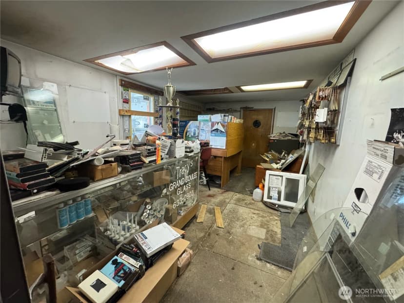 Property photo for 310 Center Street, Grand Coulee photo 30