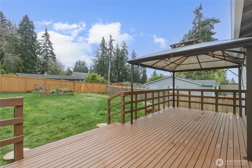 Property photo for 2713 Ne 23rd Place, Renton photo 29