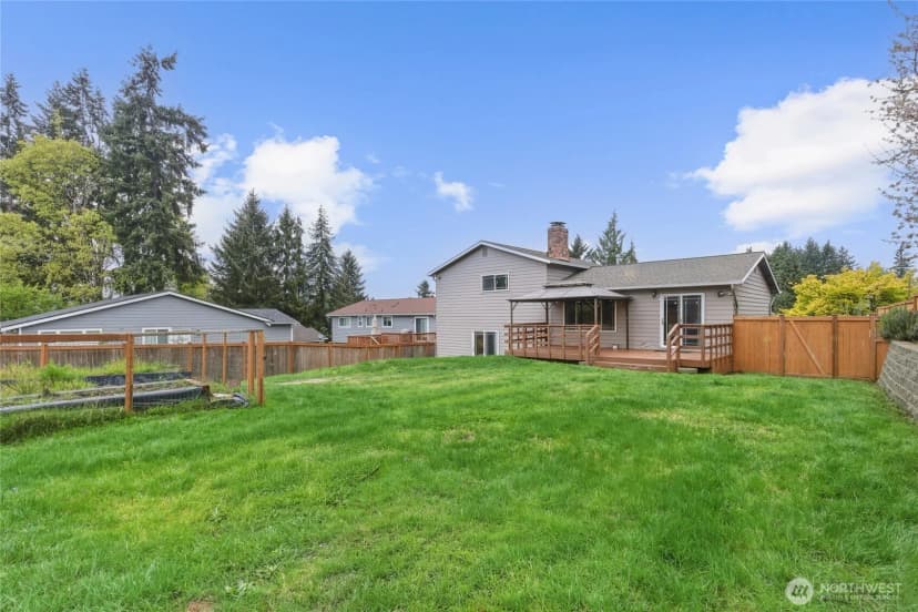 Property photo for 2713 Ne 23rd Place, Renton photo 33