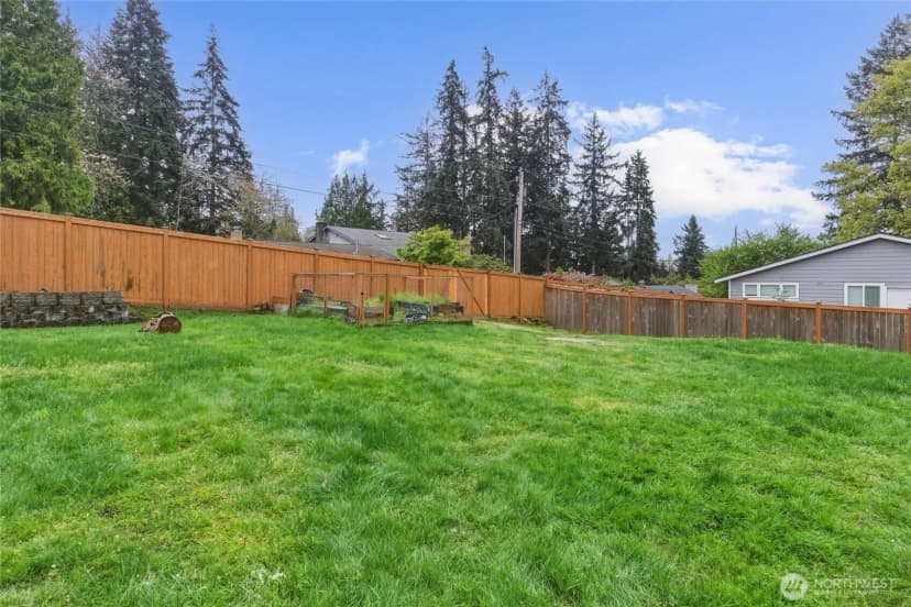 Property photo for 2713 Ne 23rd Place, Renton photo 31