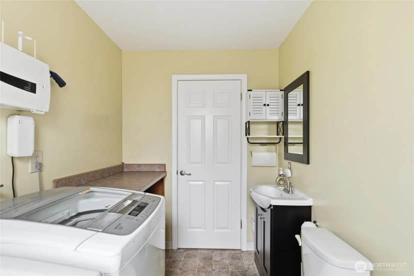 Property photo for 2713 Ne 23rd Place, Renton photo 28