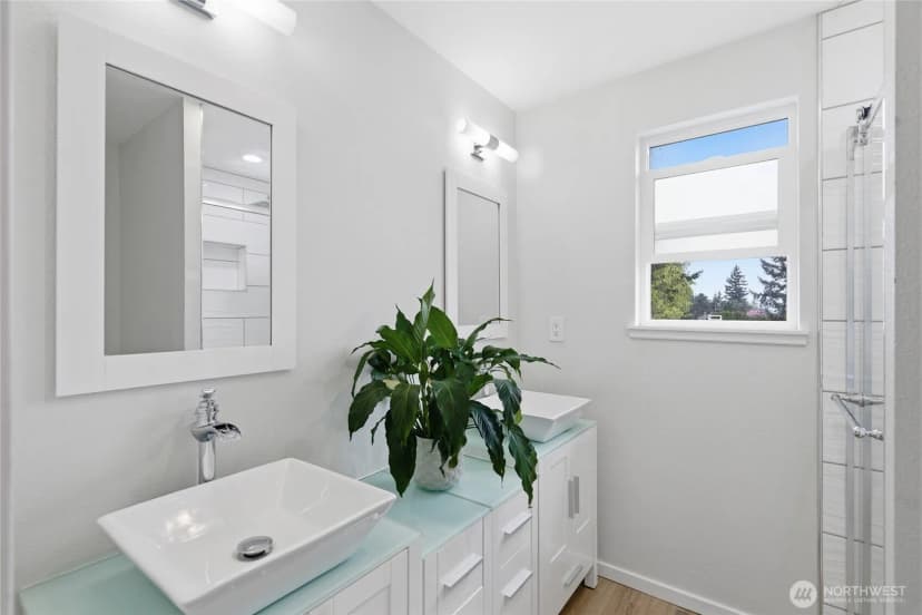 Property photo for 2713 Ne 23rd Place, Renton photo 22