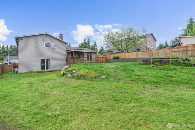 Property photo for 2713 Ne 23rd Place, Renton photo 32