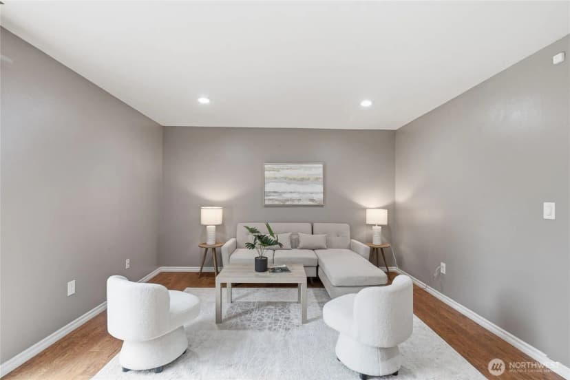 Property photo for 2713 Ne 23rd Place, Renton photo 13