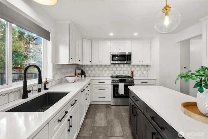 Property photo for 3509 Locust Avenue W, University Place photo 13