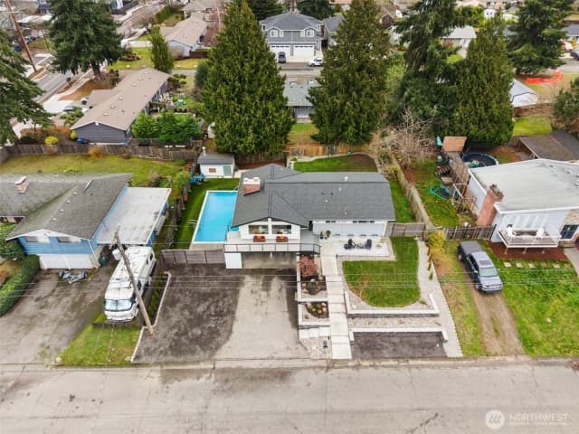 Property photo for 3509 Locust Avenue W, University Place photo 2