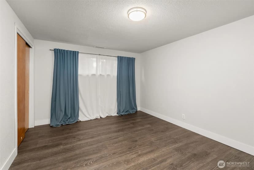 Property photo for 3509 Locust Avenue W, University Place photo 25