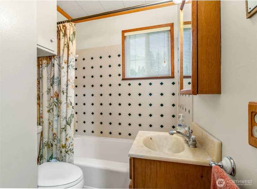 Property photo for 18123 60th Avenue W, Lynnwood photo 9