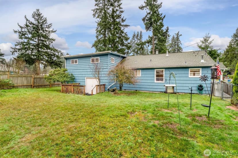 Property photo for 18123 60th Avenue W, Lynnwood photo 22