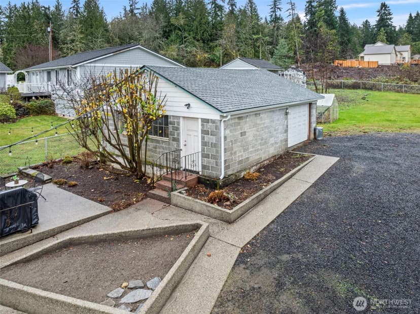 Property photo for 8400 Se Berry Street, Port Orchard photo 36