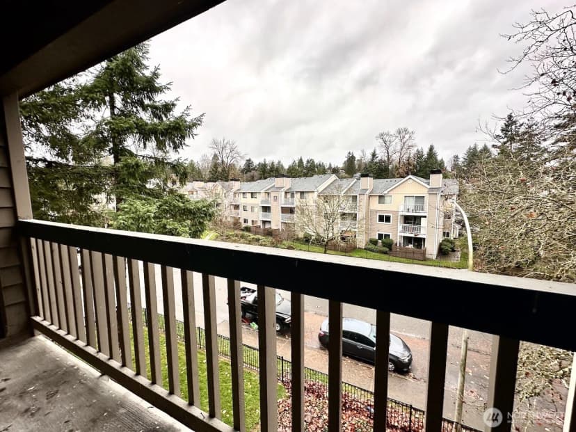 Property photo for 611 Sw 5th Court #a401, Renton photo 13