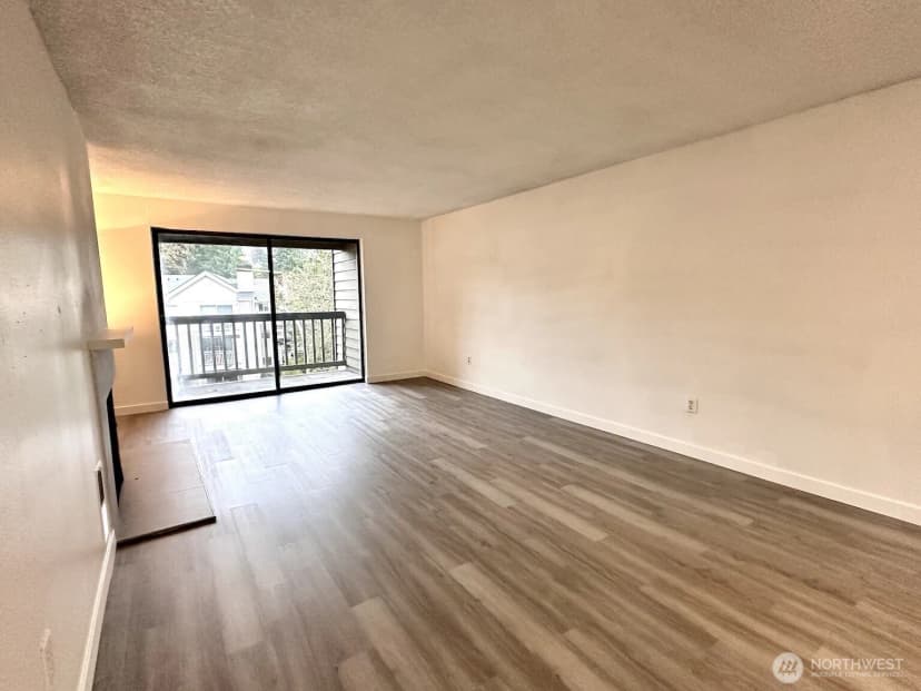 Property photo for 611 Sw 5th Court #a401, Renton photo 4