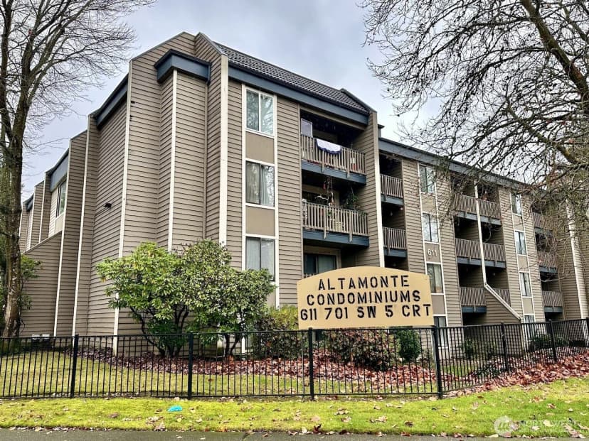 Property photo for 611 Sw 5th Court #a401, Renton