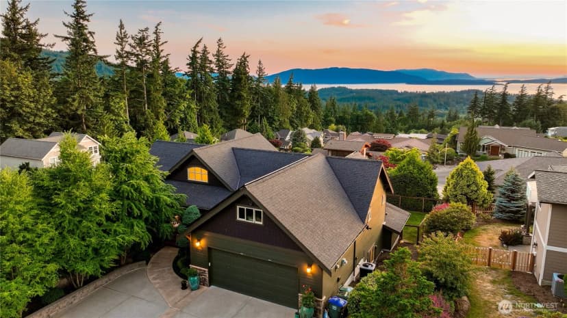 Property photo for 2010 Samish Crest Way, Bellingham photo 3