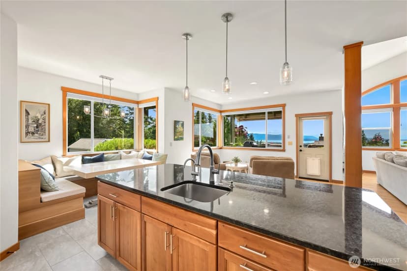 Property photo for 2010 Samish Crest Way, Bellingham photo 13
