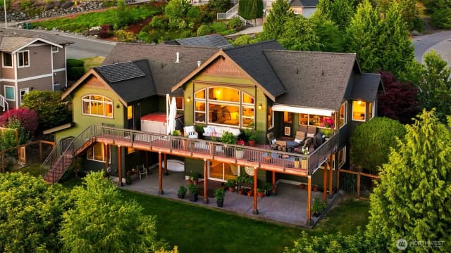 Property photo for 2010 Samish Crest Way, Bellingham photo 2