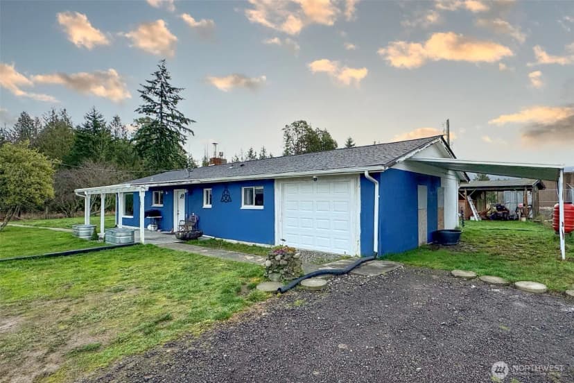 Property photo for 163 Cliff Robinson Lane, Sequim photo 4