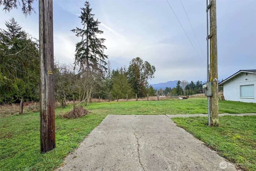 Property photo for 163 Cliff Robinson Lane, Sequim photo 31