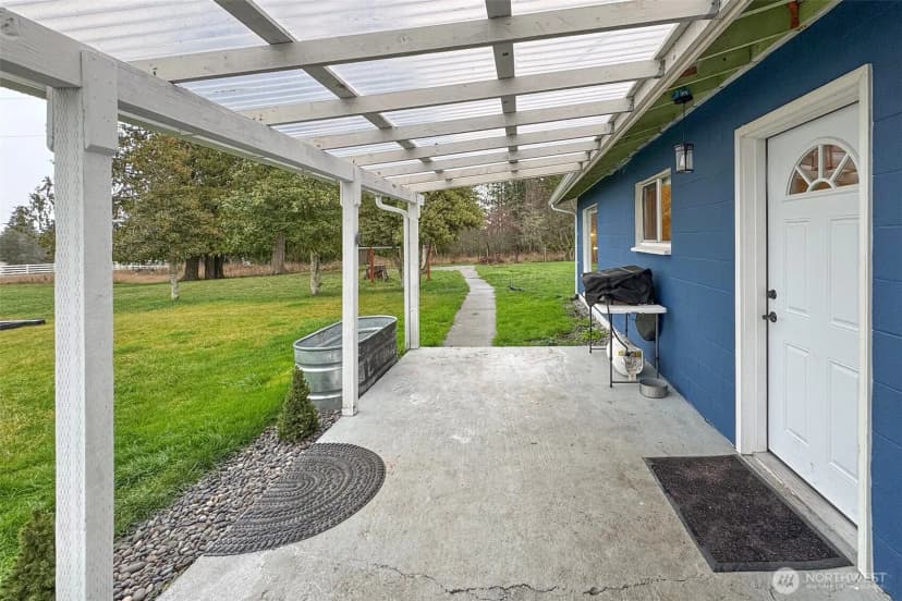 Property photo for 163 Cliff Robinson Lane, Sequim photo 5