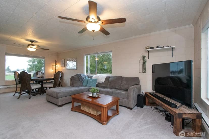 Property photo for 163 Cliff Robinson Lane, Sequim photo 9