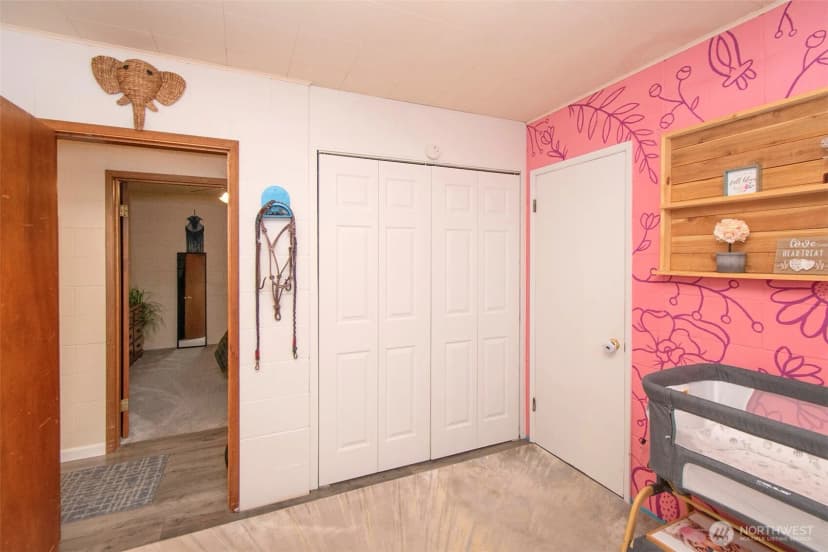 Property photo for 163 Cliff Robinson Lane, Sequim photo 24