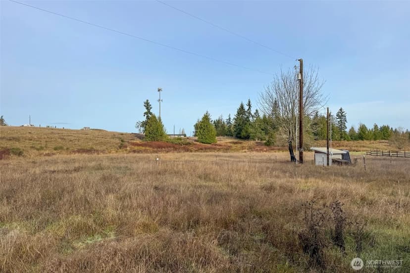 Property photo for 163 Cliff Robinson Lane, Sequim photo 36