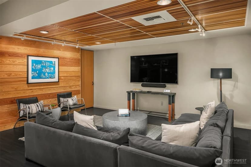 Property photo for 2717 Western Avenue #638, Seattle photo 20