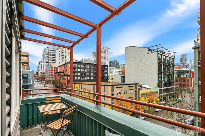 Property photo for 2717 Western Avenue #638, Seattle photo 11