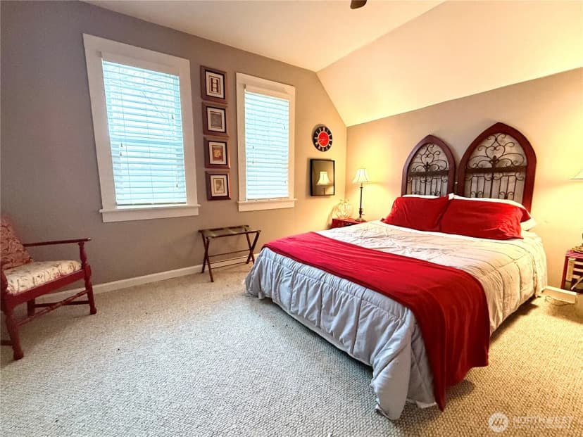 Property photo for 213 E Oak Street, Dayton photo 20