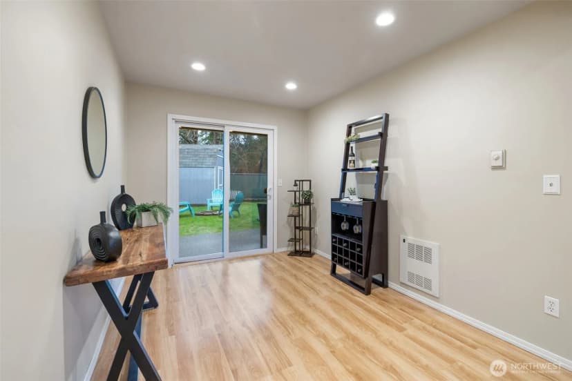 Property photo for 405 Amberwood Circle, Sultan photo 22