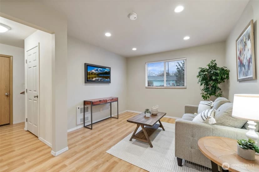 Property photo for 405 Amberwood Circle, Sultan photo 20