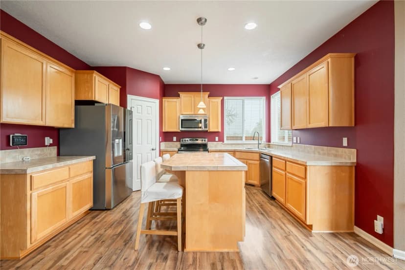 Property photo for 1834 Island Drive, Longview photo 10