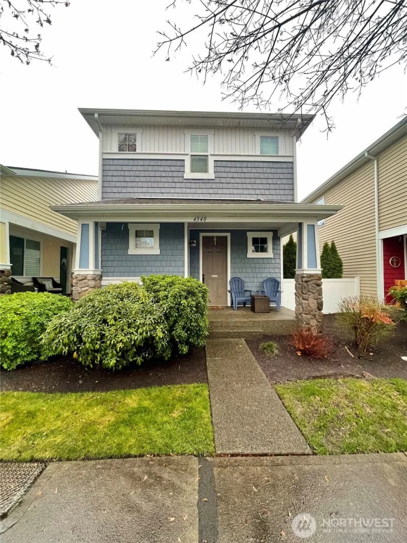 Property photo for 4340 Edgewater Boulevard Ne, Lacey photo 2