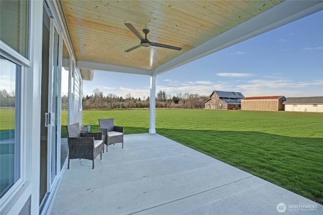 Property photo for 27022 36th Avenue Nw, Stanwood photo 5