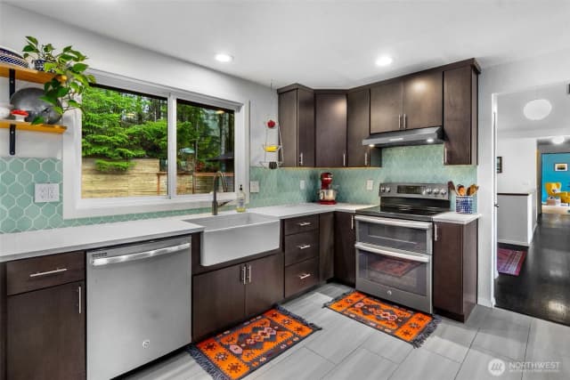 Property photo for 6028 Northill Loop Sw, Olympia photo 4
