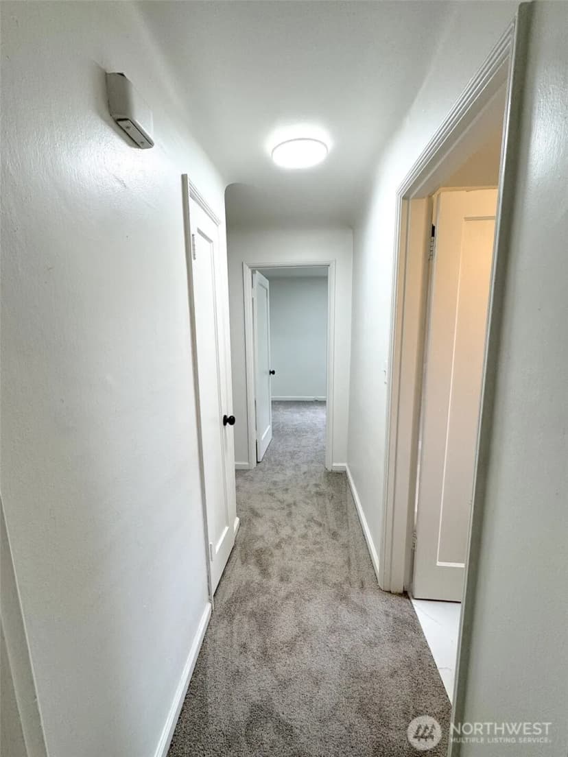 Property photo for 10218 34 Avenue Sw, Seattle photo 11