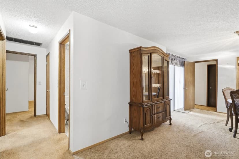 Property photo for 5118 Ne 3rd Street, Renton photo 11