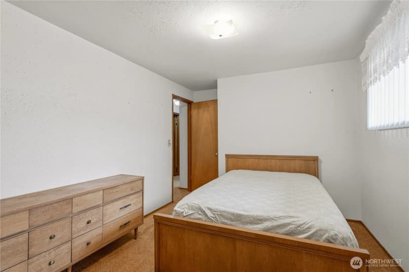 Property photo for 5118 Ne 3rd Street, Renton photo 27
