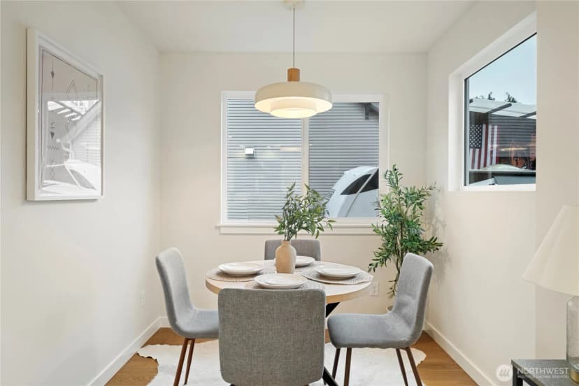 Property photo for 2846 22nd Avenue W, Seattle photo 12