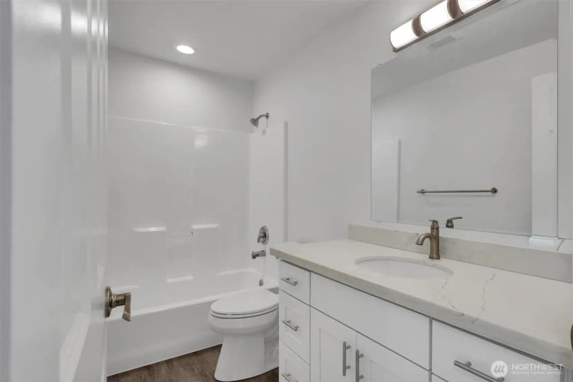 Property photo for 6230 S Langston Road, Seattle photo 15