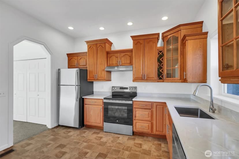 Property photo for 6230 S Langston Road, Seattle photo 9