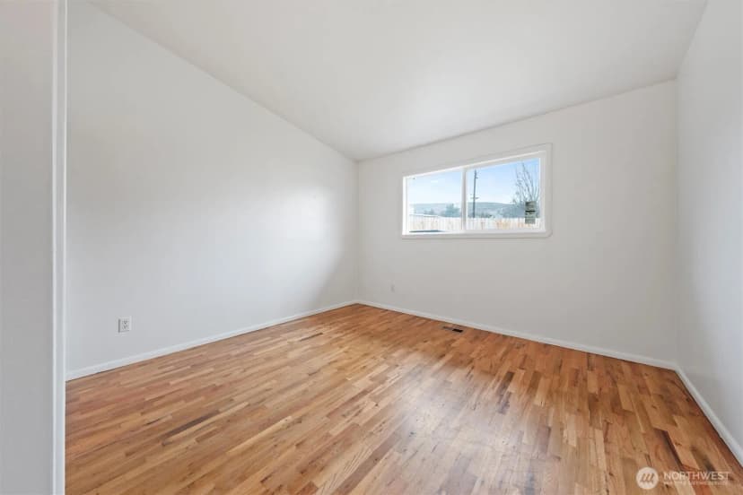 Property photo for 401 Statter Road, Ephrata photo 10