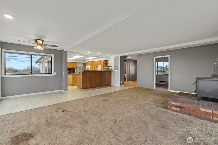 Property photo for 9685 Green Road, Burlington photo 18