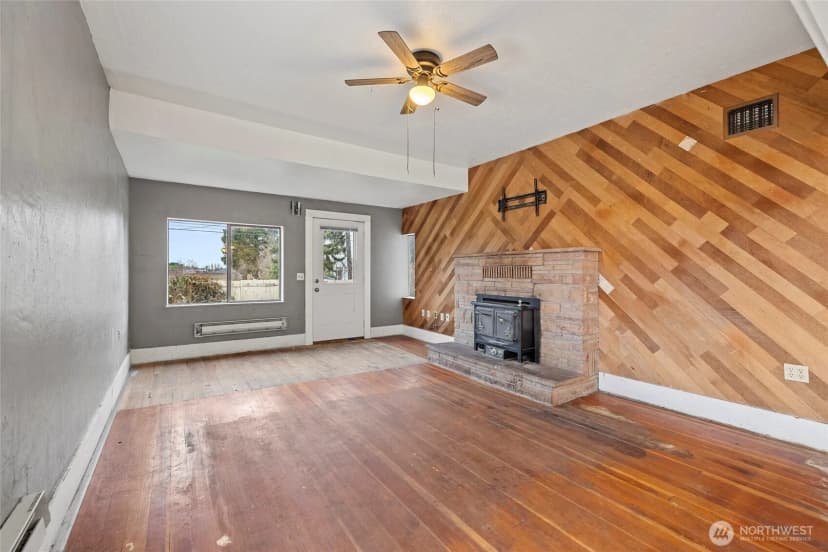 Property photo for 9685 Green Road, Burlington photo 12