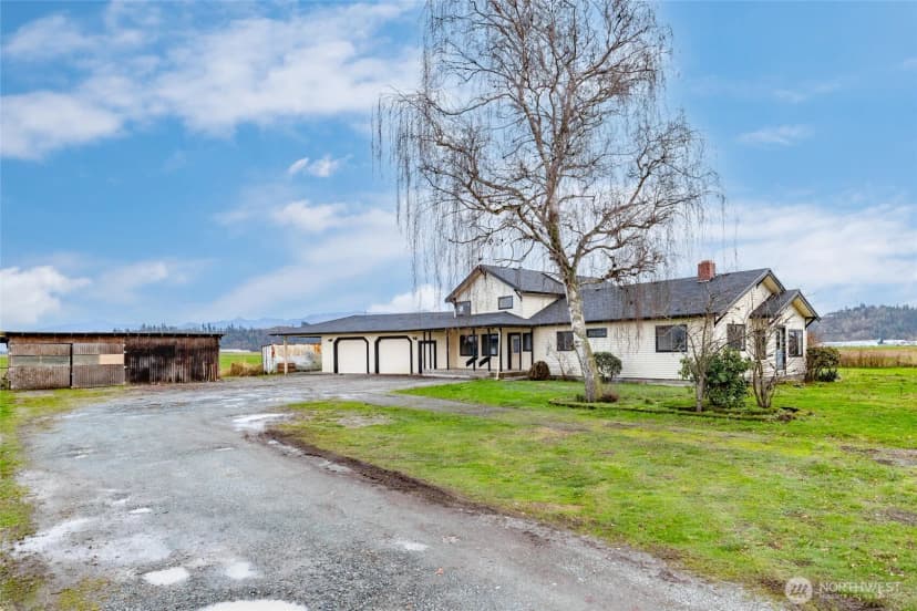 Property photo for 9685 Green Road, Burlington