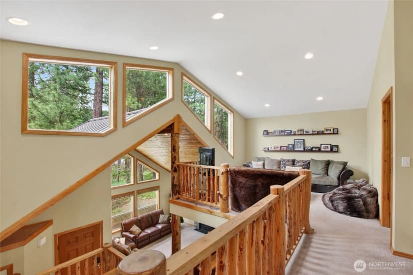 Property photo for 140 Evergreen Valley Loop, Ronald photo 15