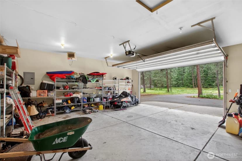 Property photo for 140 Evergreen Valley Loop, Ronald photo 22