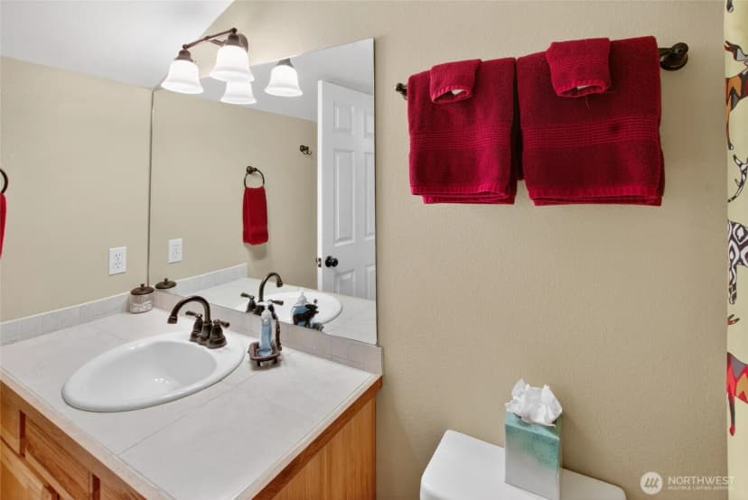 Property photo for 140 Evergreen Valley Loop, Ronald photo 18