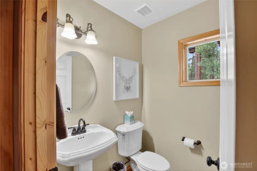 Property photo for 140 Evergreen Valley Loop, Ronald photo 21